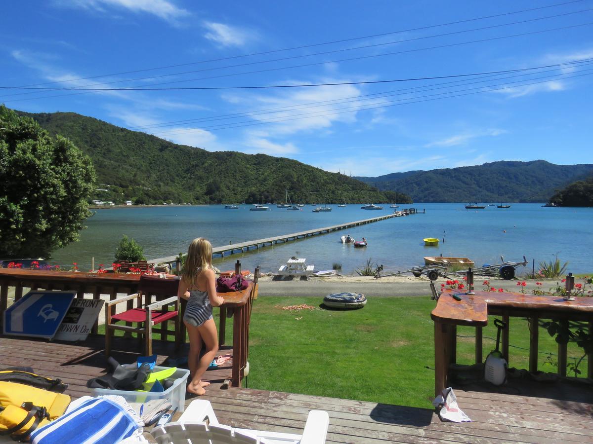 Waterfront Bed And Breakfast Picton Exterior foto
